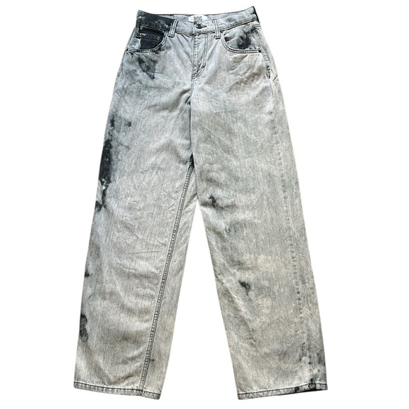 BDG 90’s Boyfriend Acid Wash Jeans Size 25 - Picture 2 of 15